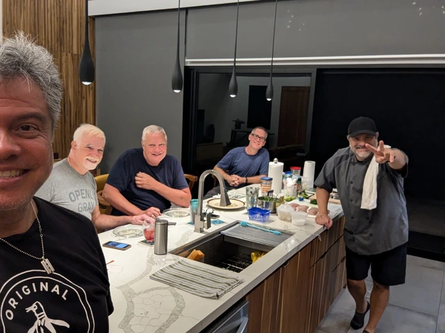 Eklectic Kitchen Tim & Burt 18